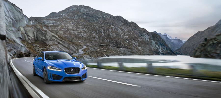  Jaguar XFR-S 2013 года  (фото 49 из 61)